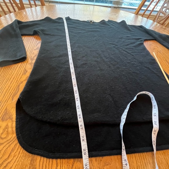 Charter Club Luxury Womens Black Cashmere Pullover Sweater Top Tunic Length M - Picture 2 of 6